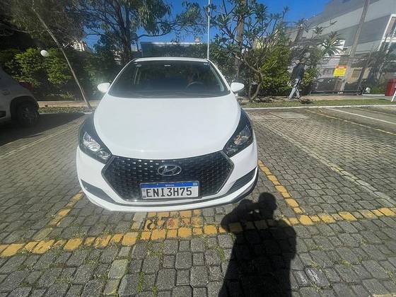 HYUNDAI HB20S 1.0 COMFORT PLUS 12V FLEX 4P MANUAL HYUNDAI HB20S 1.0 COMFORT PLUS 12V FLEX 4P MANUAL